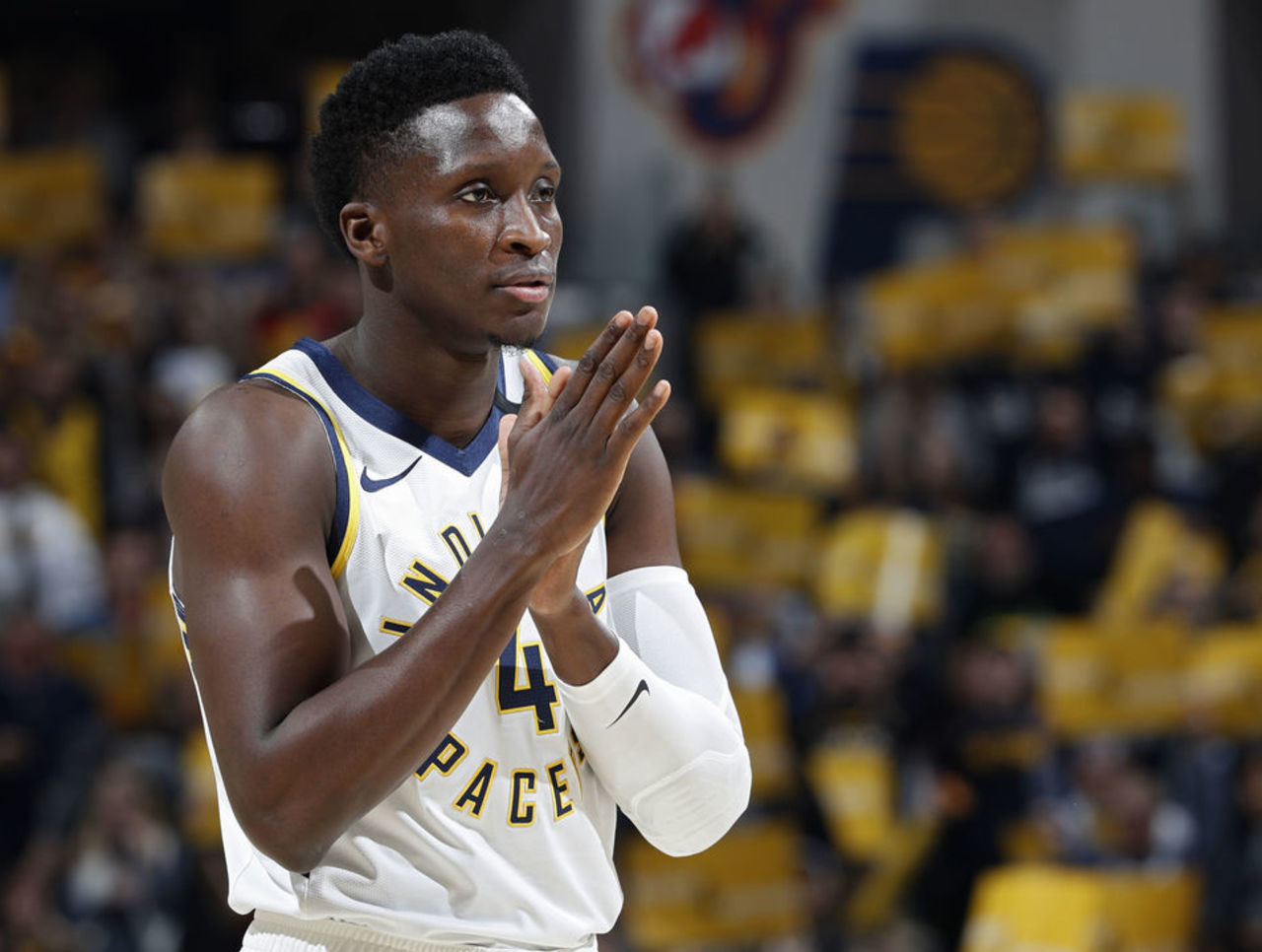 商业模型确 商业模型确