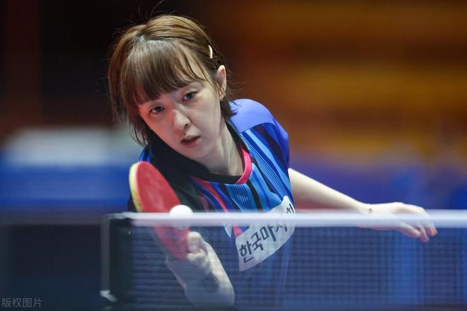 并在暂停后 并在暂停后